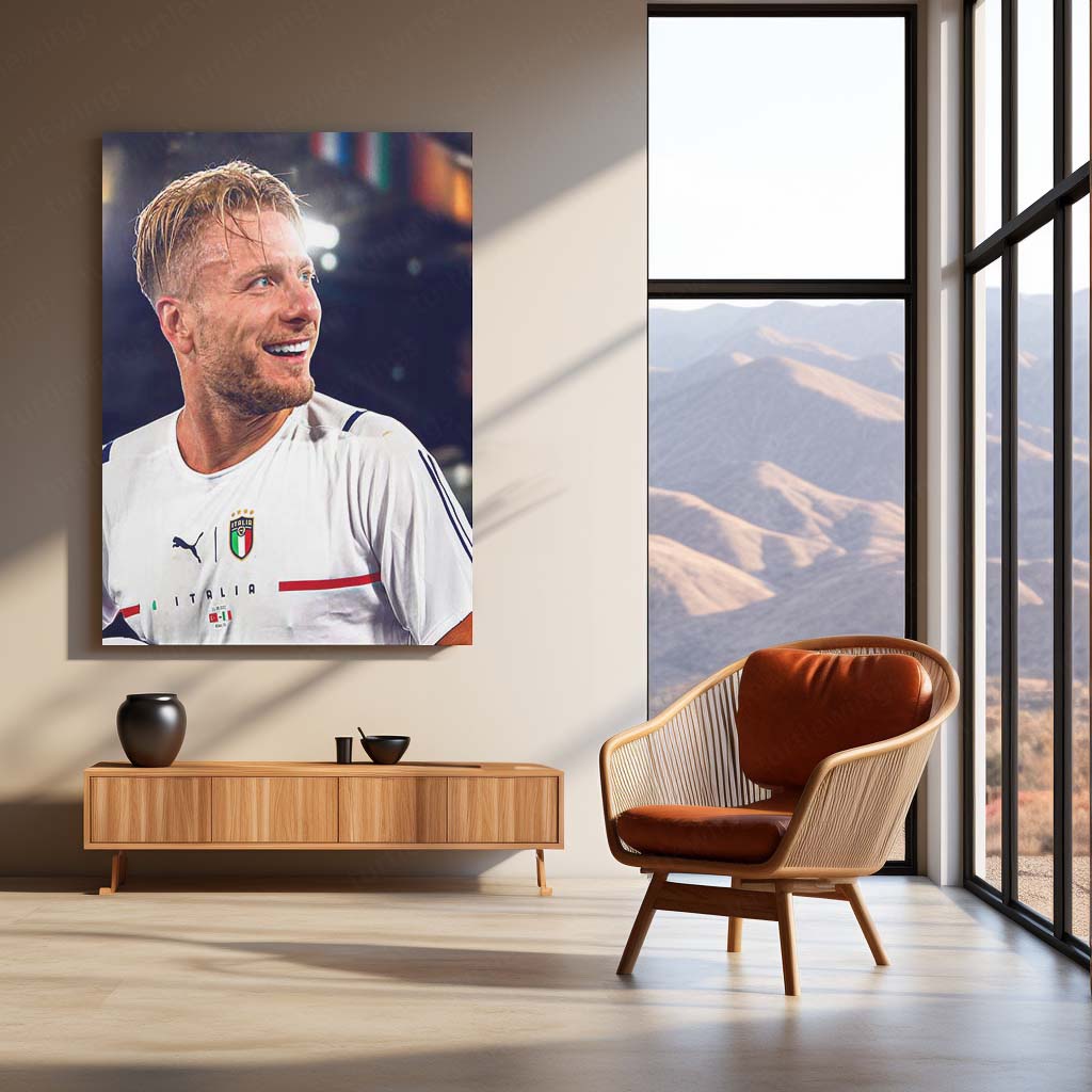 Ciro Immobile Italy Smiling – Metal Frame | Azzurri Striker Wall Art - TURTLEWINGS