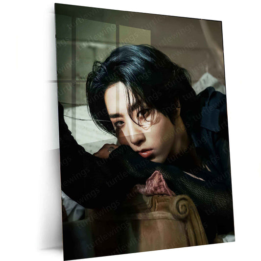 Han Jisung Metal Poster – Stray Kids Rap Genius & Charismatic Performer Wall Art for STAYs - TURTLEWINGS