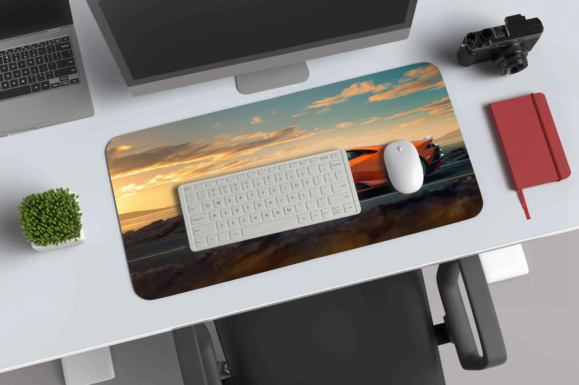 Lamborghini Huracan car deskmat - TURTLEWINGS