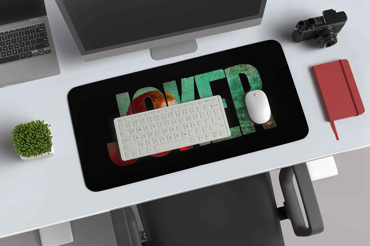 Joker DC (movie character) deskmat - TURTLEWINGS