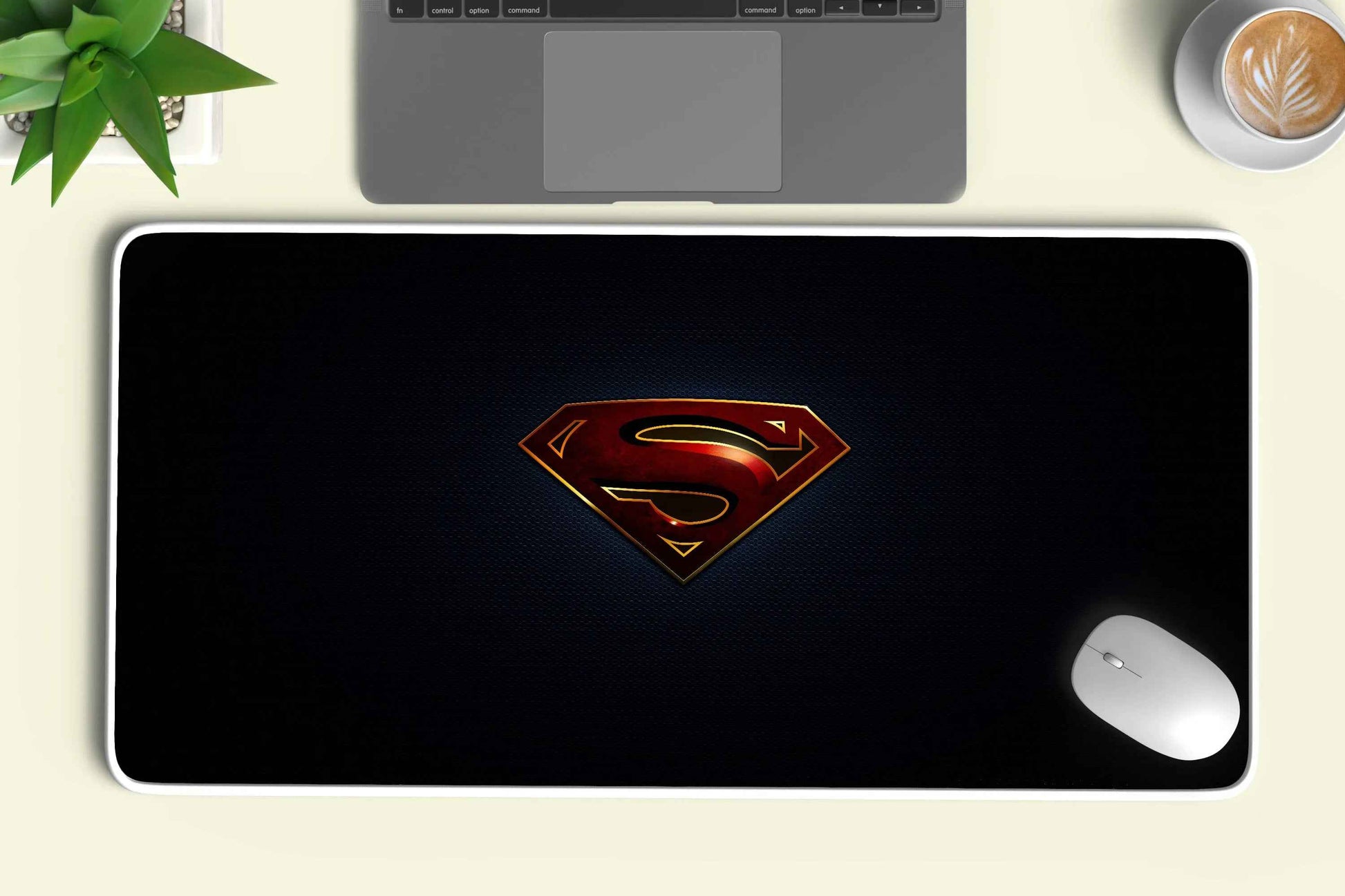 Superman logo deskmat - TURTLEWINGS