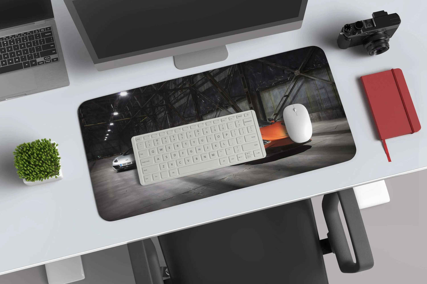 McLaren car Deskmat - TURTLEWINGS