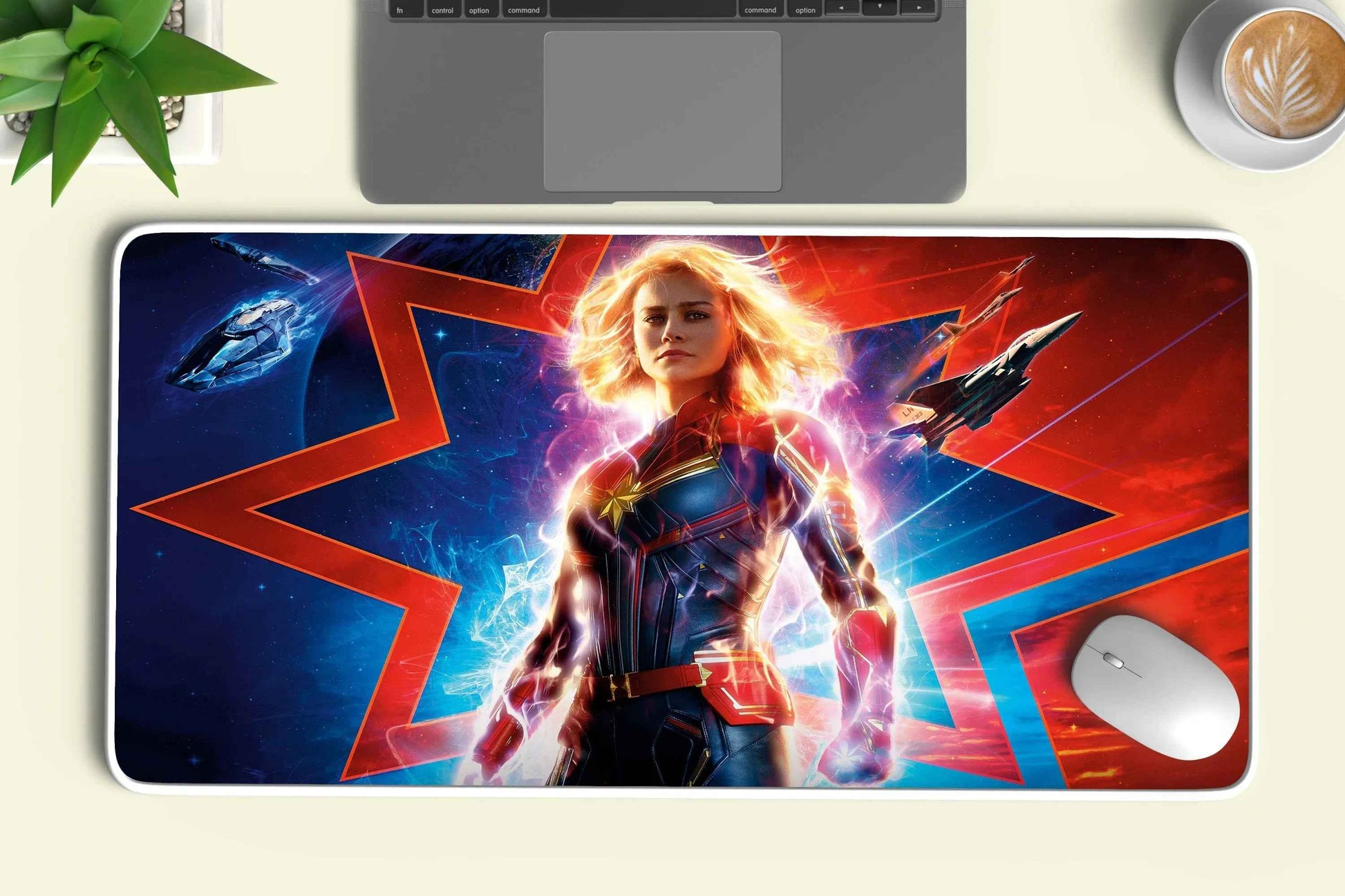 Captain Marvel deskmat - TURTLEWINGS